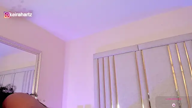 Snapshot of Keirahartz chatting on March 26, 2026, 12:00 pm Keirahartz online show from March 26, 2026, 12:00 pm