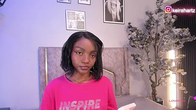 Snapshot of Keirahartz chatting on May 2, 2026, 1:27 pm Keirahartz online show from May 2, 2026, 1:27 pm