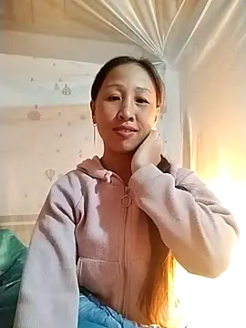 cute love00 online show from November 19, 2025, 10:26 am