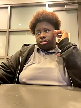 Breezylws online show from October 1, 2025, 6:19 am