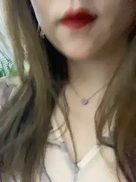 jiajia1060 online show from November 10, 2025, 12:31 am