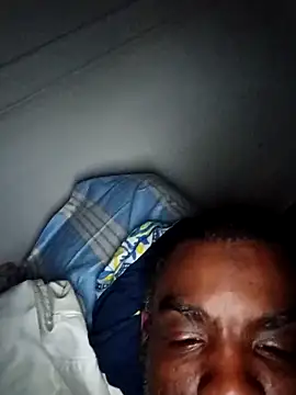 DonBloodrush online show from November 9, 2025, 3:38 am