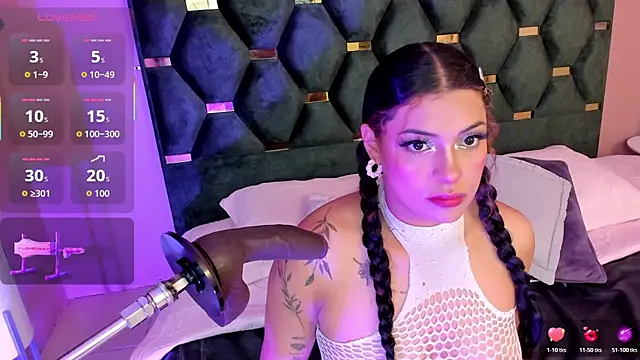 Micki   online show from October 24, 2025, 11:39 am