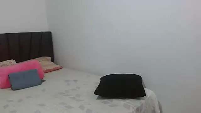 DaiishaWolf online show from September 25, 2025, 7:50 pm