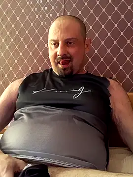 Snapshot of _NEREZA_ chatting on July 4, 2026, 4:24 pm NEREZA online show from July 4, 2026, 4:24 pm