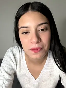 giasteele online show from September 28, 2025, 3:12 am