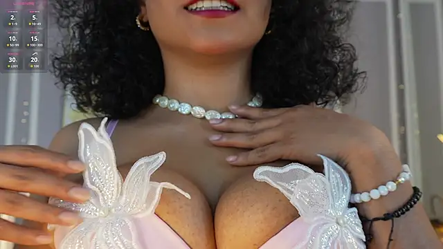 Snapshot of ellette__ chatting on February 26, 2026, 7:24 pm ellette online show from February 26, 2026, 7:24 pm