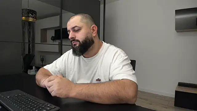 DravenPeak online show from October 20, 2025, 2:45 am