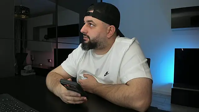 DravenPeak online show from March 30, 2026, 6:42 pm