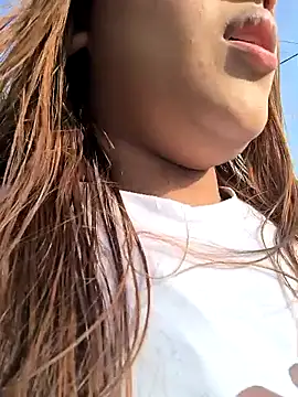 butterfly777  online show from September 11, 2025, 12:38 pm