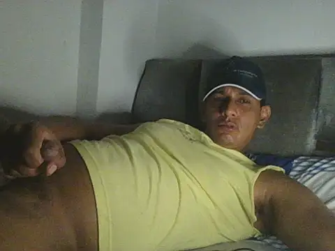 Snapshot of Jota_Alejand chatting on October 28, 2025, 6:17 am Jota Alejand online show from October 28, 2025, 6:17 am