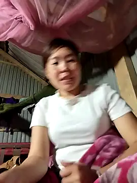 vivi cute online show from September 17, 2025, 12:29 pm