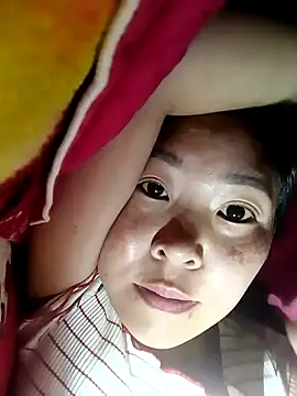 vivi cute online show from September 25, 2025, 7:39 pm