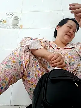 Snapshot of _Babyrose_ chatting on May 10, 2026, 3:44 am Babyrose online show from May 10, 2026, 3:44 am