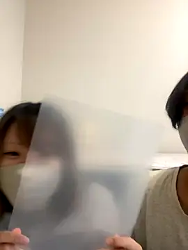 Snapshot of reon_reonreon chatting on October 23, 2025, 6:02 am reon reonreon online show from October 23, 2025, 6:02 am