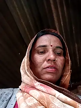 Pinky12A online show from October 30, 2025, 3:52 am