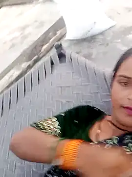 Mohini-xx online show from September 14, 2025, 12:48 pm