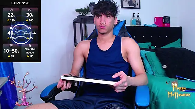 Gael Jones online show from October 30, 2025, 4:25 am