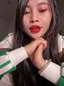 Lissa xinh09 online show from October 21, 2025, 2:18 pm