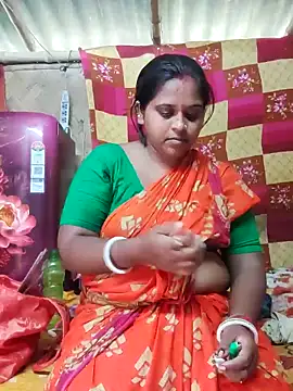 Hot-Show2 online show from September 18, 2025, 6:59 am