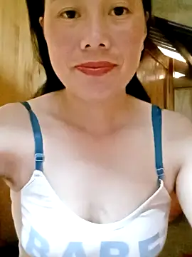 LyyChac online show from September 9, 2025, 7:41 am