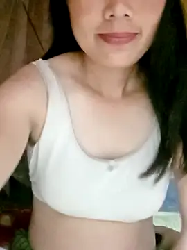 LyyChac online show from September 13, 2025, 7:24 pm