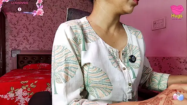 snow white123 online show from April 5, 2026, 9:45 pm