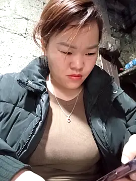 sukabae00 online show from March 12, 2026, 12:39 am