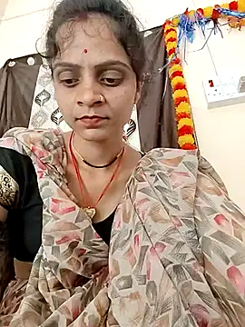 Snapshot of Sonam_dhakad chatting on October 5, 2025, 7:28 am Sonam dhakad online show from October 5, 2025, 7:28 am