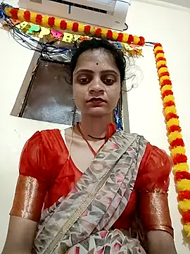 Snapshot of Sonam_dhakad chatting on October 8, 2025, 8:28 pm Sonam dhakad online show from October 8, 2025, 8:28 pm