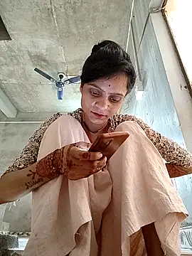 Snapshot of Sonam_dhakad chatting on October 9, 2025, 8:34 am Sonam dhakad online show from October 9, 2025, 8:34 am