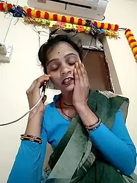 Snapshot of Sonam_dhakad chatting on October 16, 2025, 3:35 pm Sonam dhakad online show from October 16, 2025, 3:35 pm