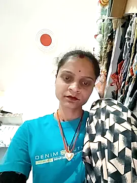 Snapshot of Sonam_dhakad chatting on April 23, 2026, 5:19 am Sonam dhakad online show from April 23, 2026, 5:19 am