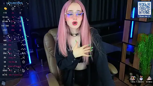 exxxcore  online show from October 2, 2025, 7:54 pm