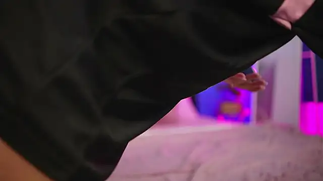 alexxisrae online show from October 2, 2025, 5:47 am