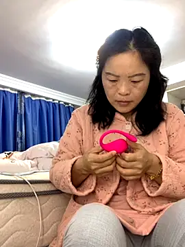 Snapshot of cgooh-611 chatting on October 24, 2025, 4:53 am cgooh-611 online show from October 24, 2025, 4:53 am