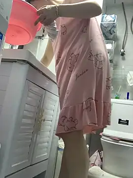 Snapshot of cgooh-611 chatting on November 6, 2025, 5:14 pm cgooh-611 online show from November 6, 2025, 5:14 pm