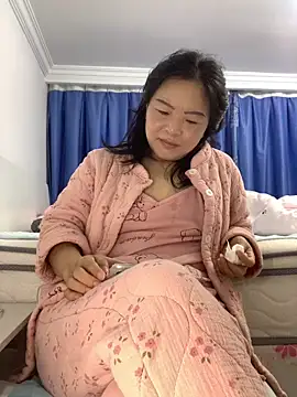 Snapshot of cgooh-611 chatting on November 7, 2025, 5:18 am cgooh-611 online show from November 7, 2025, 5:18 am