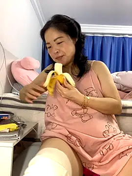 Snapshot of cgooh-611 chatting on November 10, 2025, 3:22 pm cgooh-611 online show from November 10, 2025, 3:22 pm