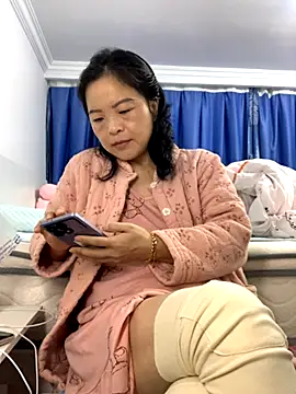 Snapshot of cgooh-611 chatting on November 12, 2025, 3:40 am cgooh-611 online show from November 12, 2025, 3:40 am