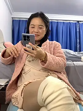 Snapshot of cgooh-611 chatting on November 18, 2025, 4:55 pm cgooh-611 online show from November 18, 2025, 4:55 pm