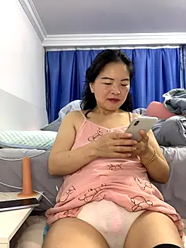 Snapshot of cgooh-611 chatting on December 1, 2025, 1:16 pm cgooh-611 online show from December 1, 2025, 1:16 pm