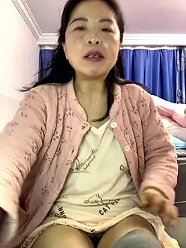 Snapshot of cgooh-611 chatting on January 10, 2026, 4:53 pm cgooh-611 online show from January 10, 2026, 4:53 pm