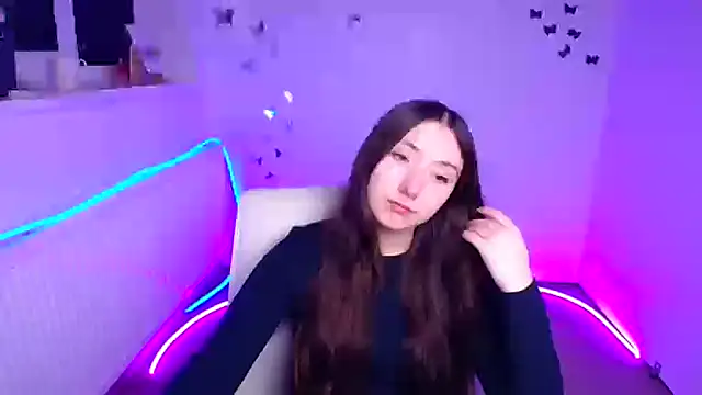 ScarlettVibe  online show from October 19, 2025, 11:33 am