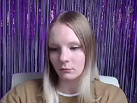 Kassandra XX online show from September 24, 2025, 11:02 am