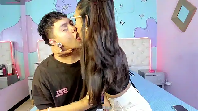 Ethan N Abby online show from January 7, 2026, 8:11 pm