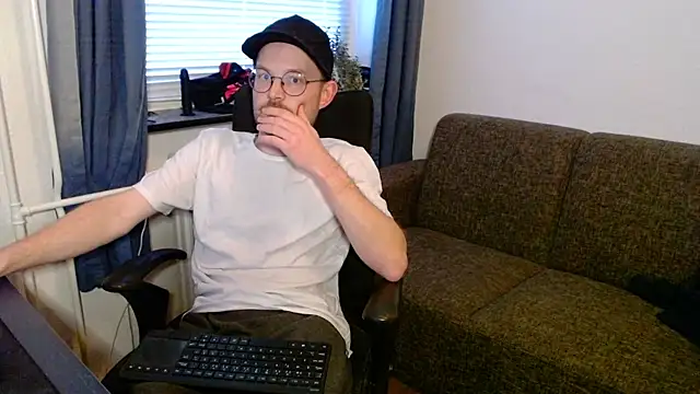 ChefDeLust online show from November 10, 2025, 3:00 pm