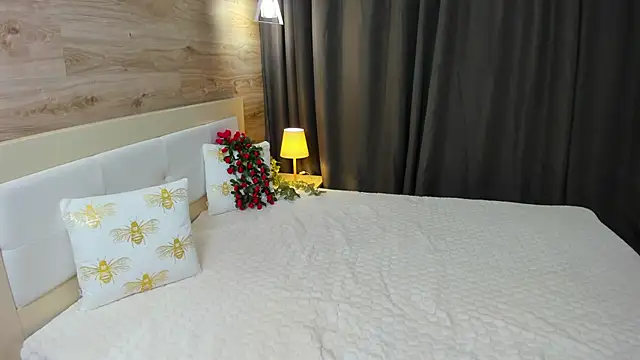 Babyy Lynaa online show from September 25, 2025, 5:55 am