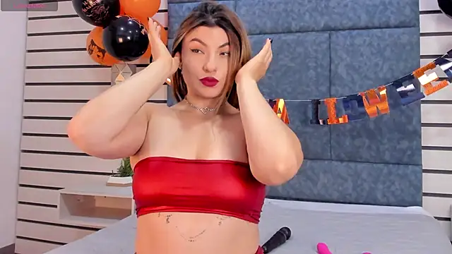 Snapshot of NatyLeone chatting on November 1, 2025, 9:17 pm NatyLeone online show from November 1, 2025, 9:17 pm