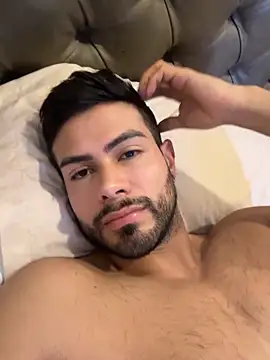 ZarekFox online show from September 14, 2025, 8:30 pm